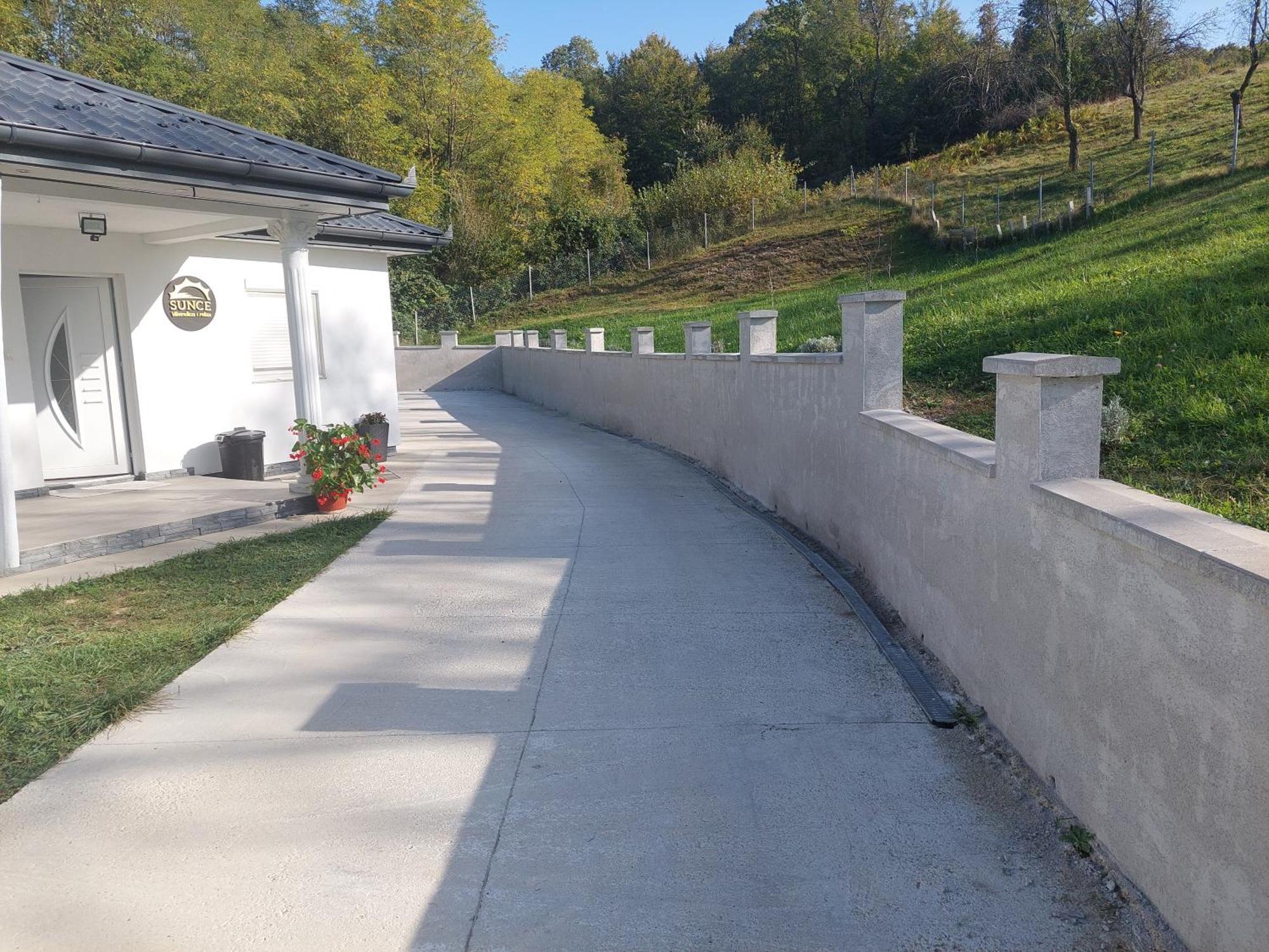 Vikendica Sunce Lägenhet Banja Luka Exteriör bild